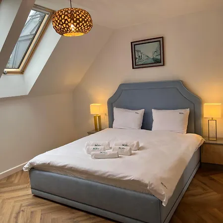 Pod Debami Appartement *