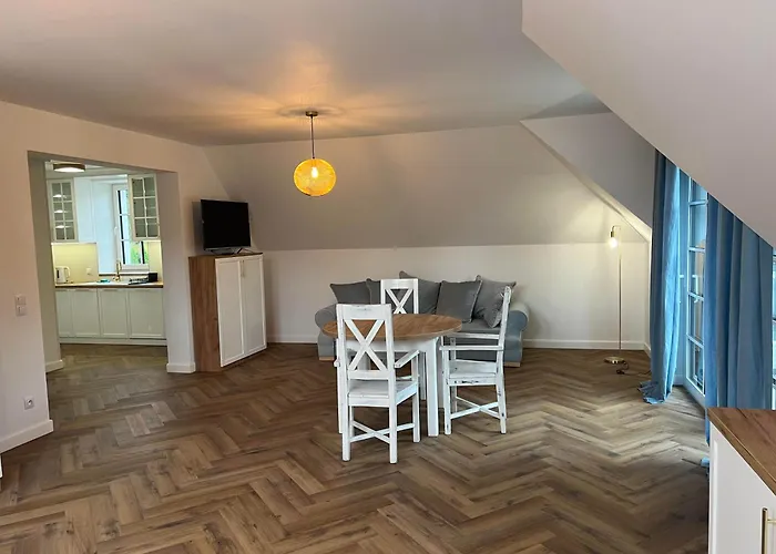 Pod Debami Apartamento *